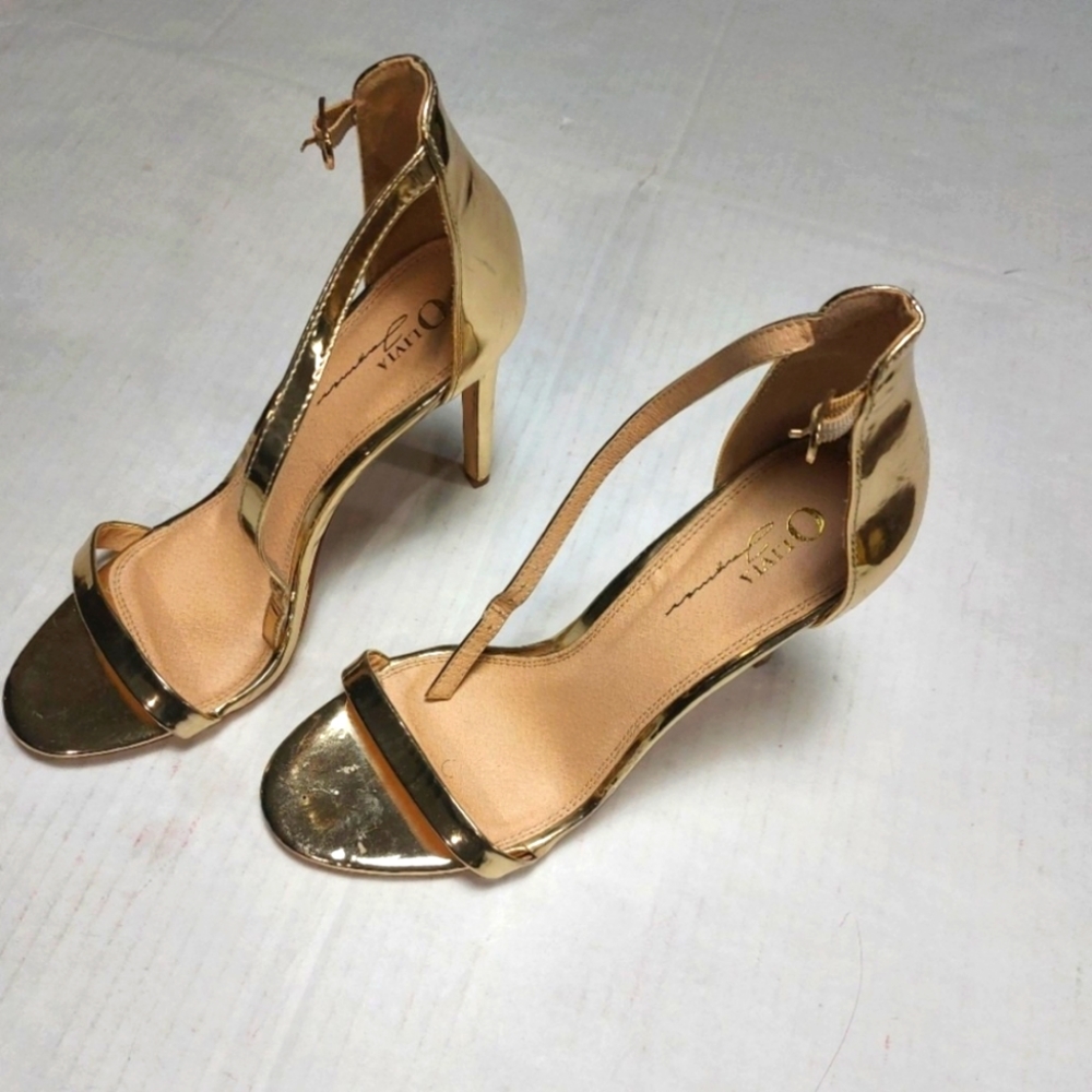 Olivia Ferguson Gold High Heel Shoes Size 10M